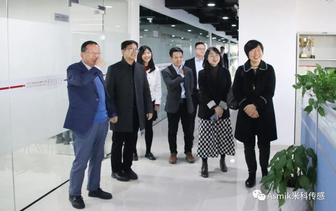 水利水電學(xué)院領(lǐng)導(dǎo)到訪米科，共探校企合作新路徑